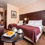 酒店 Sheldon Park And Leisure Club 3*