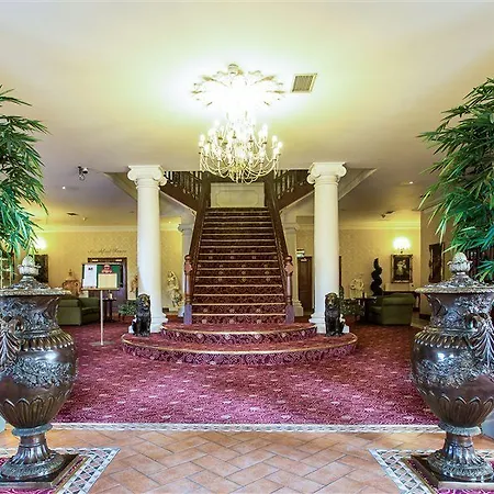 Hotell Sheldon Park And Leisure Club 3*