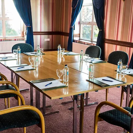 Hotell Sheldon Park And Leisure Club 3*