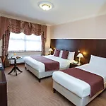 Sheldon Park And Leisure Club فندق 3*